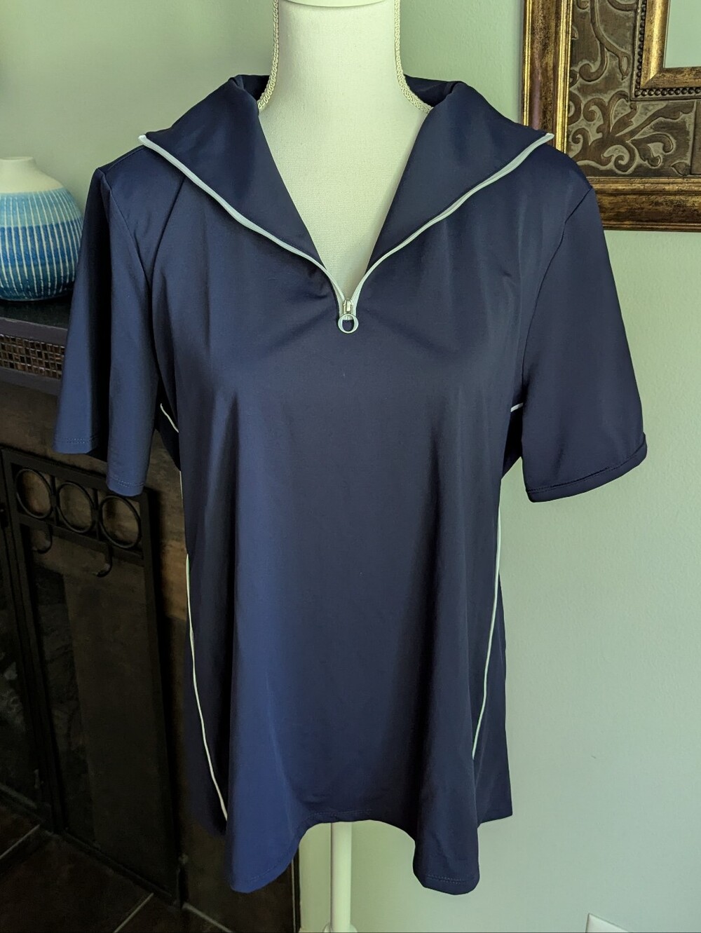 Kinona Woman’s XL Keep It Covered Polo Golf Top Navy Blue UPF 50+ Sun Coverage
